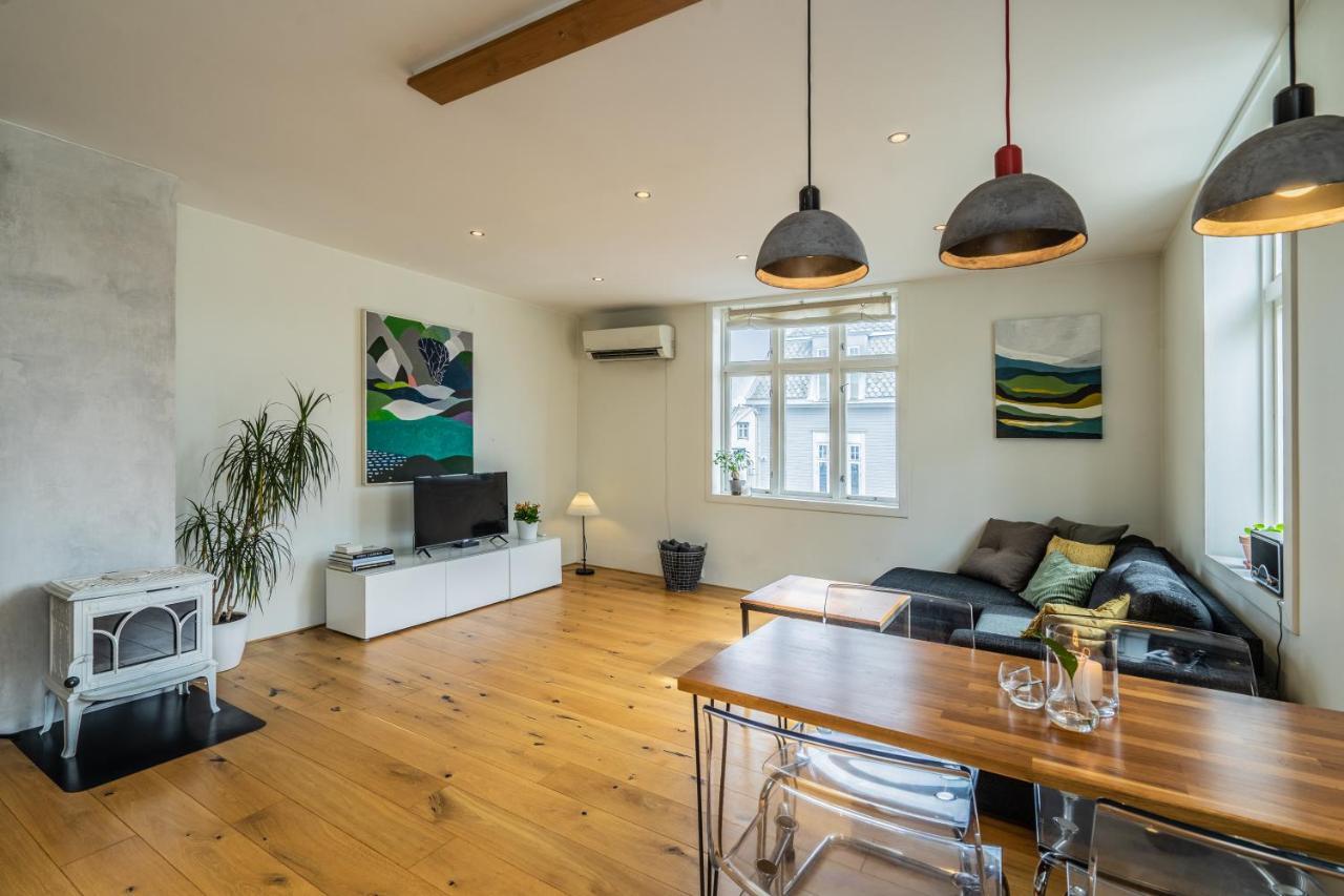 Cozy Apartment In Alesund City Bagian luar foto